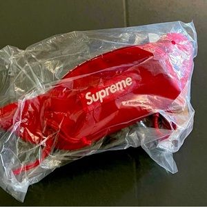 Supreme waist bag, small red, Brand New, OG